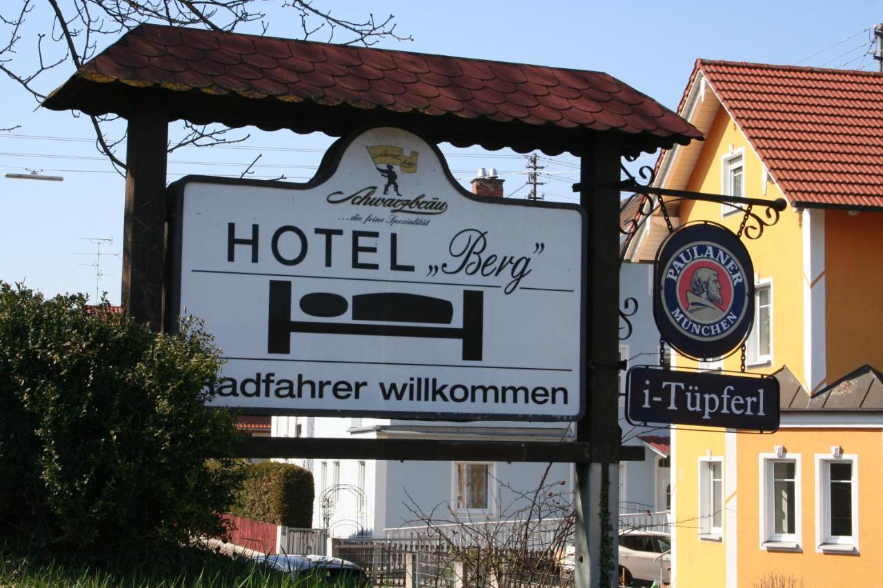 Gasthof Berg Hochstadt an der Donau Dış mekan fotoğraf
